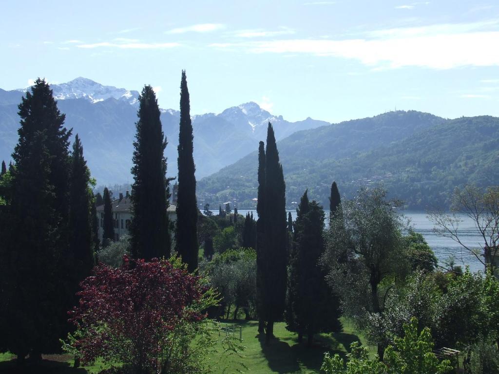Villa Edy Apartments Tremezzina Chambre photo